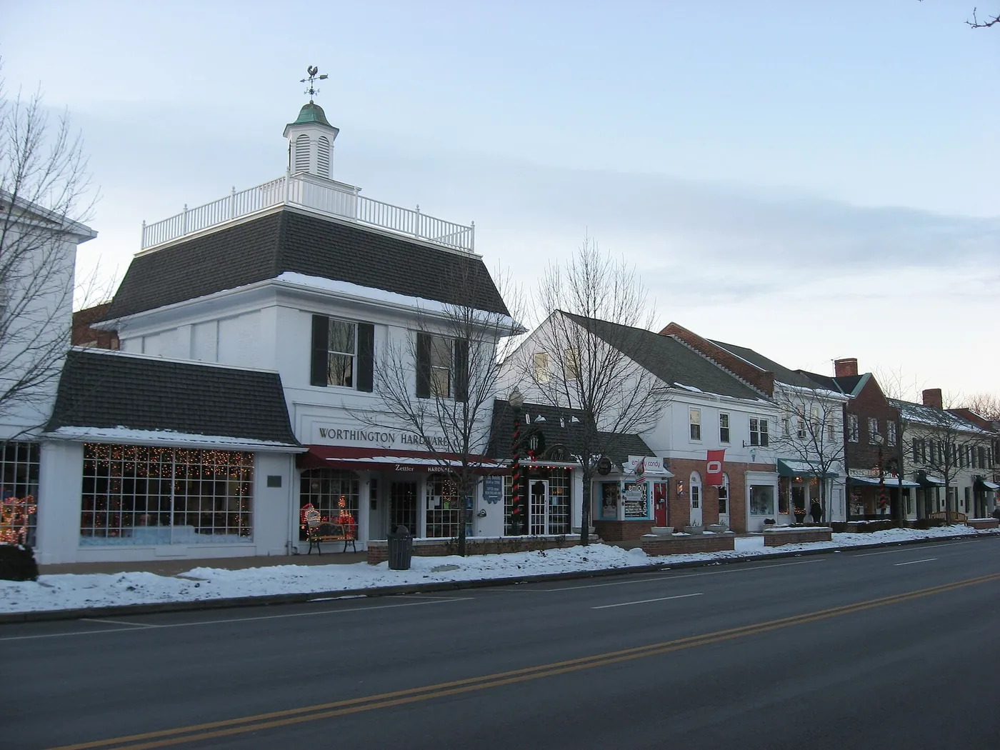High Street storefronts in Old Worthington, Ohio